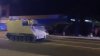 CU TANCUL ÎN ORAŞ! Un militar a furat un vehicul blindat şi s-a plimbat cu el în plin trafic (VIDEO)