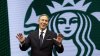 Preşedintele Starbucks îşi dă demisia după 36 de ani de activitate. Vrea să ajungă la Casa Albă