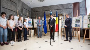 EU sunt EUropa: 38 de elevi din ţara noastră, pasionaţi de fotografie, premiaţi de Andrian Candu (FOTO)