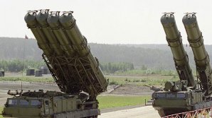 Raport SIPRI: Puterile nucleare continuă să-și modernizeze arsenalele