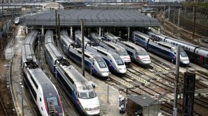Un băiețel care s-a născut într-un tren, la Paris, va primi transport gratuit timp de 25 de ani 