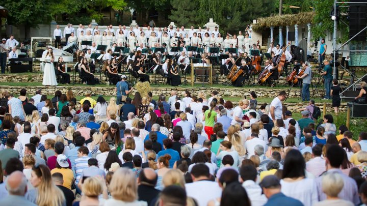 A treia ediție a Festivalului de muzică clasică DescOPERĂ a bătut noi recorduri de impresii și emoții