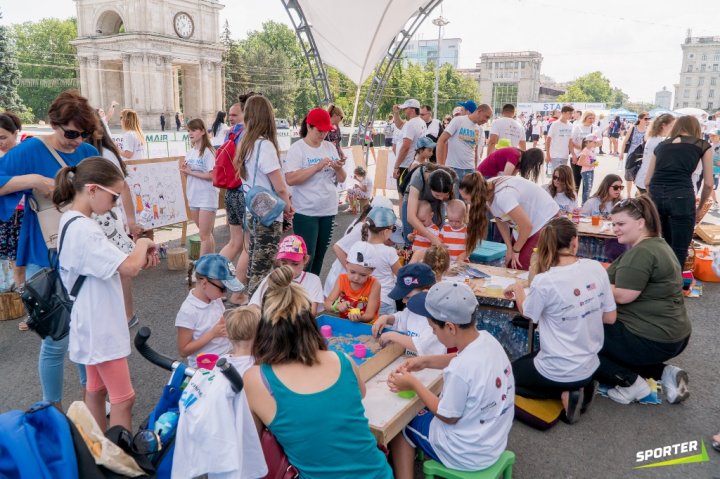 Peste 2000 de oameni au alergat în PMAN pentru a spune NU traficului de ființe umane  (FOTO)