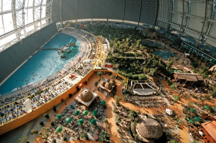 Vacanţă de vară plină de adrenalină. Cele mai atractive Aqua Park-uri din Europa (FOTO)