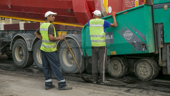 Programul Drumuri bune pentru Moldova: Încă patru sate din raionul Floreşti au drumuri RENOVATE (FOTOREPORT)