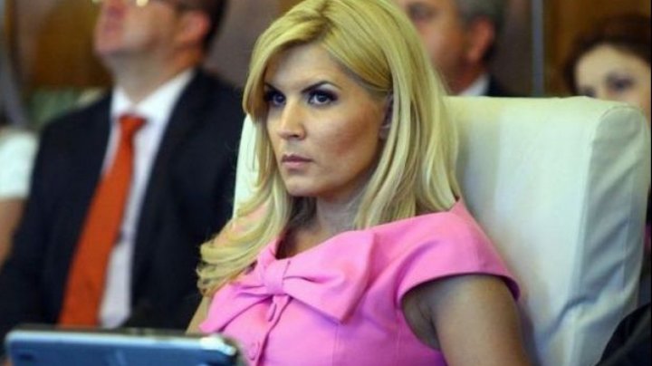 Elena Udrea a plecat din Costa Rica cu mama şi cu fiica sa şi a ajuns în Europa