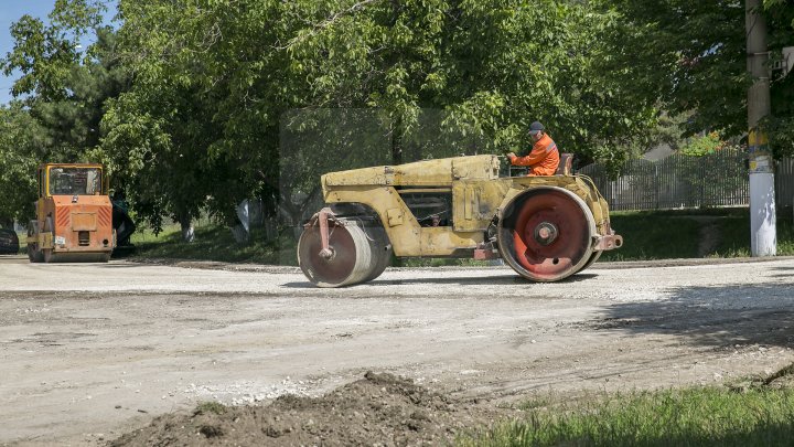 În raionul Sângerei se vor repara 30 de drumuri locale (FOTOREPORT)