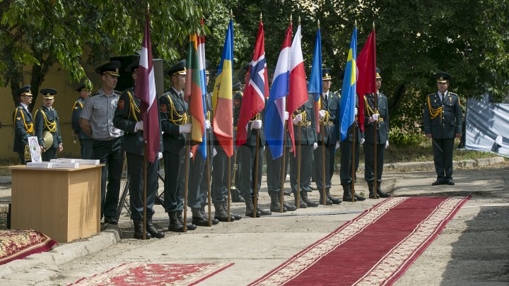 Ultimul lot de pesticide colectate în cadrul proiectului NATO a fost evacuat de pe teritoriul Moldovei (FOTOREPORT)