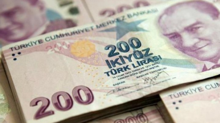 Lira turcească s-a apreciat cu 3% după victoria în alegeri a preşedintelui Recep Tayyip Erdogan