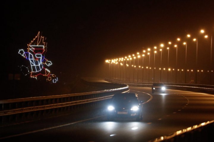 Un stâlp de electricitate a fost transformat în mascota Campionatului Mondial în Rusia (FOTO)