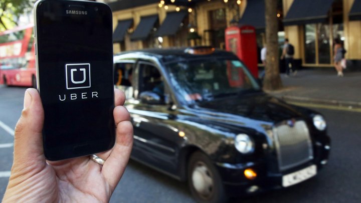 O instanţă judiciată a acordat Uber dreptul de a continua activităţile în Londra