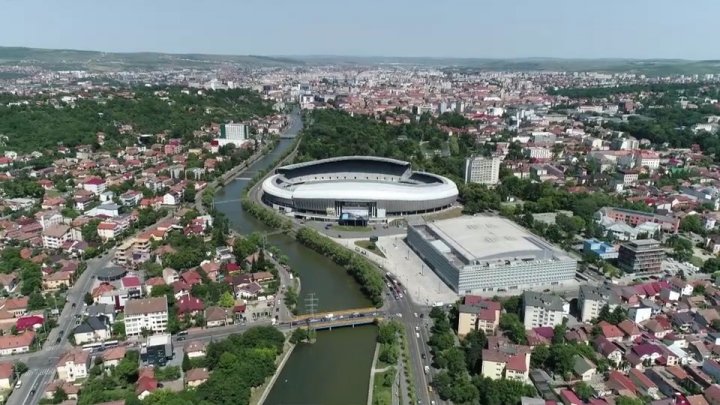 Povestea Sălii Polivalente din Cluj - Napoca. Cum ar putea arăta Arena din Chișinău (FOTO)