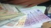 Un moldovean a încercat să treacă frontiera cu sacul plin cu bani (FOTO)