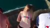 Clipe terifiante: O femeie a fost trasă din barcă de un RECHIN (VIDEO)