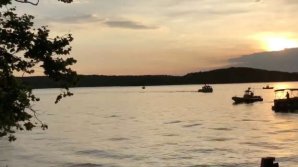 Cel puţin 11 morţi şi şapte răniţi în SUA, după ce un vapor cu turişti s-a scufundat pe un lac în Missouri