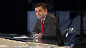 Chiril Gaburici despre călătoria cu maxi-taxi: Am aflat că ele fac curse de viteză pe drumurile naţionale 