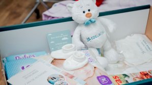Fundația lui Vlad Plahotniuc, Edelweiss a felicitat proaspetele mămici din Cahul şi le-a adus bebeluşilor cutii cu daruri