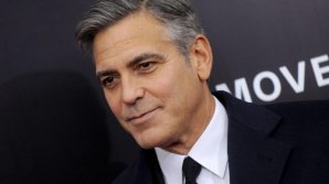 Actorul George Clooney, dus de urgenţă la spital după ce a fost lovit de o mașină