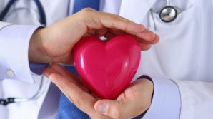 Primul transplant de cord la copii din acest an din România, realizat cu succes. Un copil de 15 ani a primit o inimă nouă