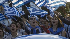 Grecia va expulza doi diplomaţi ruşi. Ar fi încercat să submineze acordul cu Macedonia