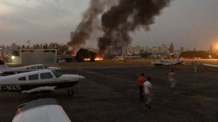 TRAGEDIE ÎN BRAZILIA. Şase pasageri au supravieţuit după ce un avion s-a prăbuşit