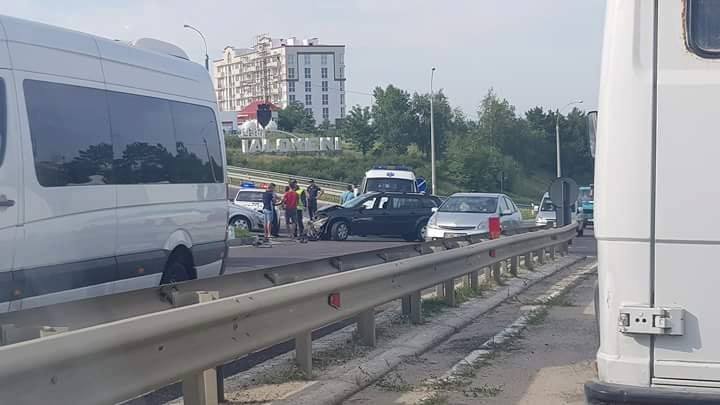 Accident grav la Ialoveni: Două persoane, grav rănite (FOTO)