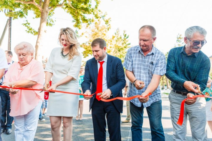 Strada centrală din Orhei, RECONSTRUITĂ DIN TALPĂ. Prima porțiune a fost dată în exploatare (GALERIE FOTO/VIDEO)