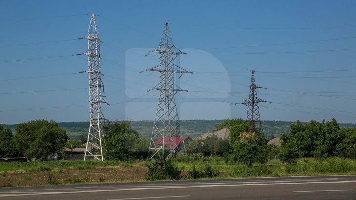 Parlamentul a ratificat Acordul de împrumut cu BERD pentru interconenectarea electrică cu România