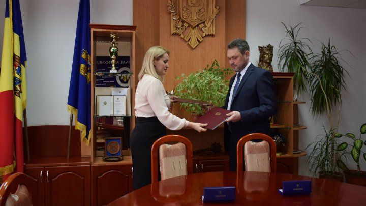 "Toleranţă zero corupţiei". CNA şi ANI au semnat un Acord de colaborare pentru combaterea corupţiei în sectorul public