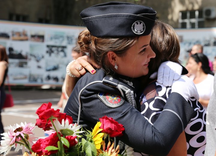 Plini de curaj și cu mii de vise. O nouă generație de polițiști va asigura securitatea și liniștea Moldovei (FOTO)