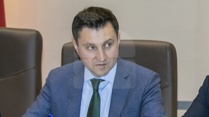 Președintele Parlamentului Andrian Candu a discutat cu ambasadorii Republicii Moldova, acreditaţi peste hotare (FOTOREPORT)