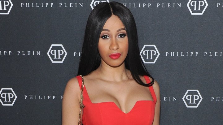 Cardi B, primul rapper de sex feminin cu două hit-uri pe primul loc în topul Billboard