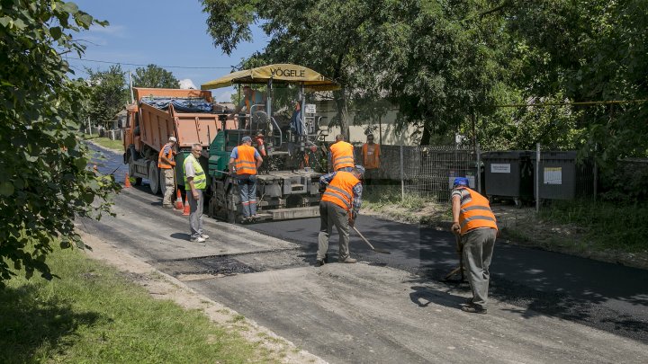 Proiectul Drumuri bune a ajuns la Şoldăneşti. Peste 30 de șosele vor fi RENOVATE (FOTOREPORT)