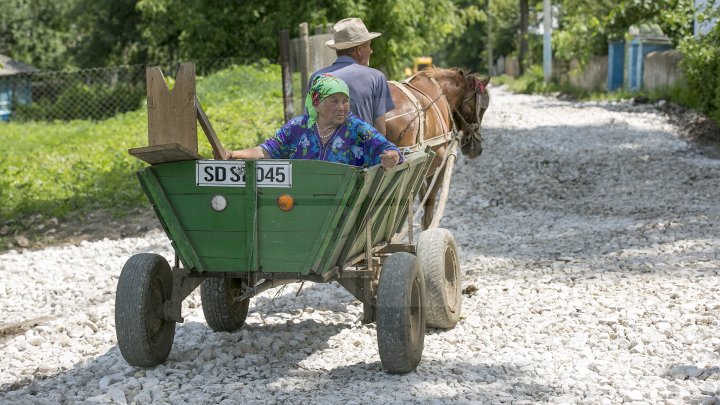 Proiectul Drumuri bune a ajuns la Şoldăneşti. Peste 30 de șosele vor fi RENOVATE (FOTOREPORT)