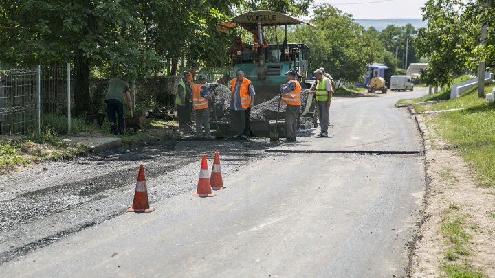 Proiectul Drumuri bune a ajuns la Şoldăneşti. Peste 30 de șosele vor fi RENOVATE (FOTOREPORT)