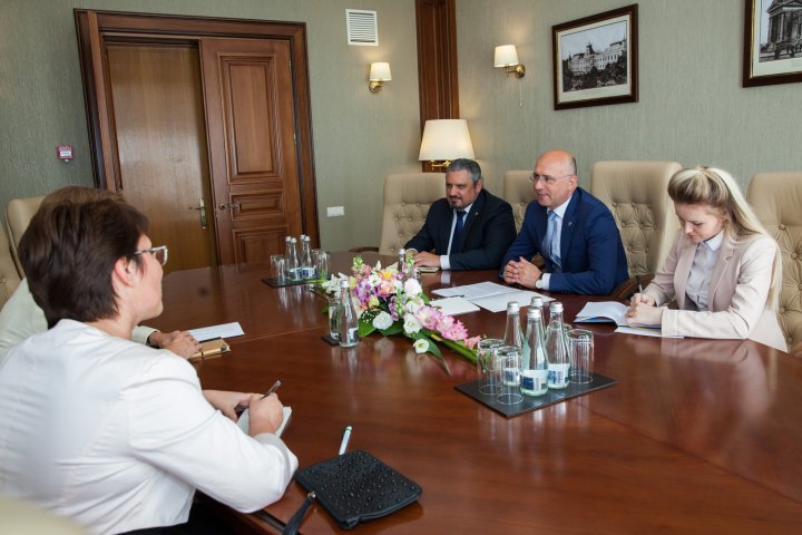 Pavel Filip către ambasadoarea Germaniei, Julia Monar: Apreciez contribuția dumneavoastră la consolidarea dialogului dintre Moldova şi Germania (FOTO)