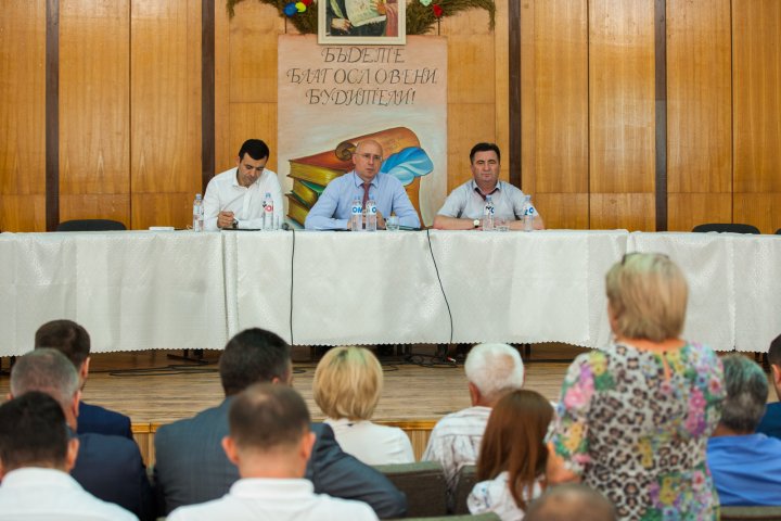 Pavel Filip, la Taraclia: O societate se poate dezvolta doar prin îmbunătățirea climatului investițional (GALERIE FOTO)