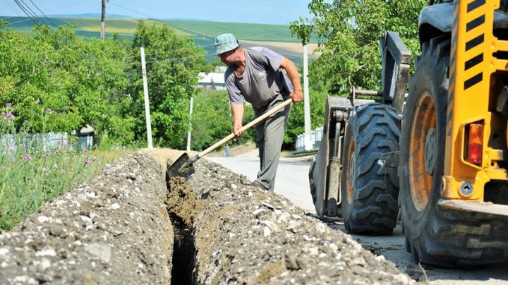 Vladimir Cebotari: Până la sfârşitul acestui an în satul Cotul Morii va fi construită reţeaua de apă şi canalizare