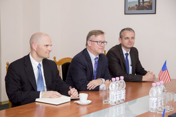 Ataşatul FBI din cadrul Ambasadei SUA l-a vizitat pe şeful Poliţiei de Frontieră (FOTO)