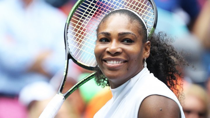 Serena Williams s-a calificat pentru a zecea oară în finala de la Wimbledon