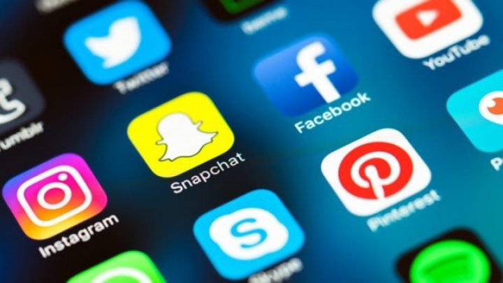 Uganda introduce taxa pe reţele de socializare pentru acces la Facebook, Instagram sau Twitter 