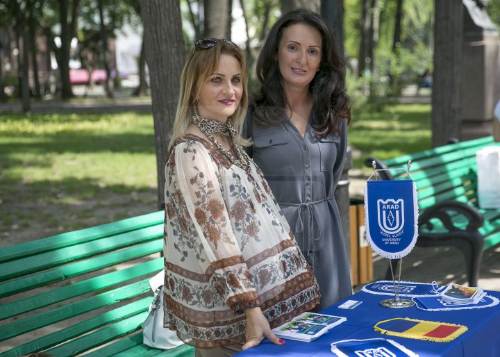 Admiterea la universităţile din România. Câte locuri au pus la dispoziţia studenţilor moldoveni instituţiile de peste Prut (FOTOREPORT)