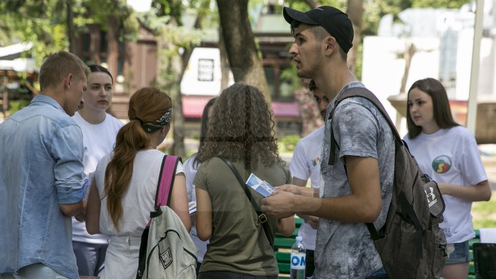 Admiterea la universităţile din România. Câte locuri au pus la dispoziţia studenţilor moldoveni instituţiile de peste Prut (FOTOREPORT)