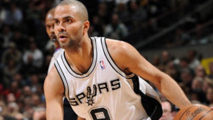 O nouă provocare. Tony Parker va evolua din noul sezon la clubul Charlotte Hornets