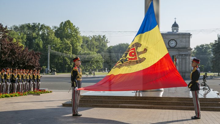 DOLIU ÎN ÎNTREAGA ŢARĂ! Astăzi se împlinesc 69 de ani de la cel de-al doilea val de deportări din Basarabia (FOTOREPORT)