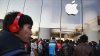 Apple ar putea renunţa la furnizorii din China de componente iPhone