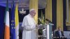 Papa Francisc şi-a început vizita în Irlanda. Suveranul va discuta cu victimele abuzurilor comise de preoţi