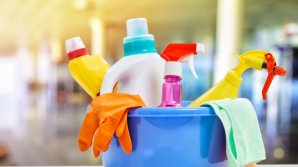 Produsele de curăţenie, adevărate BOMBE CHIMICE! Detergenţii ne pot expune la boli grave