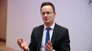 Ministrul ungar de Externe a cerut UE reluarea finanţării pentru Republica Moldova