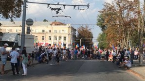 Miting electoral eşuat. Analişti politici: Cetățenii nu au răspuns apelului PLDM, PAS și PPDA